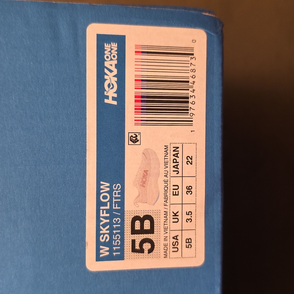 Hoka One One Skyflow Sneakers in Frost/Rose Gold - Picture 2 of 3